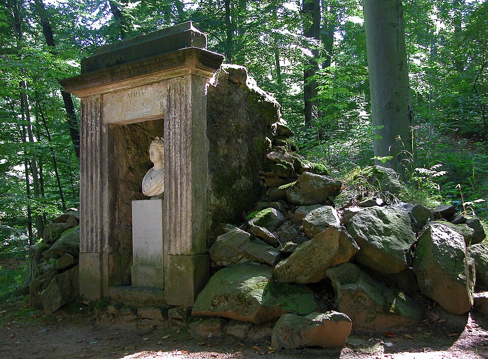 Denkmal für Anna Amalia im Seifersdorfer Tal
